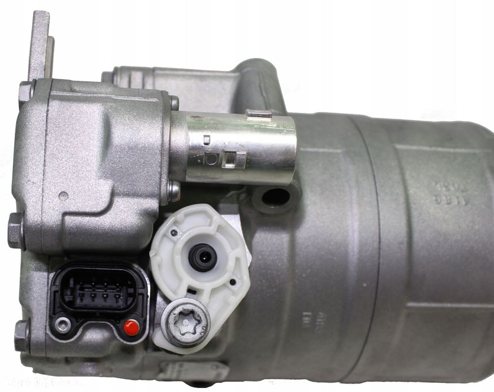 Elektryczny kompresor klimatyzacji Mercedes A0008303204 EQC EQV GLC E Klasa - 5