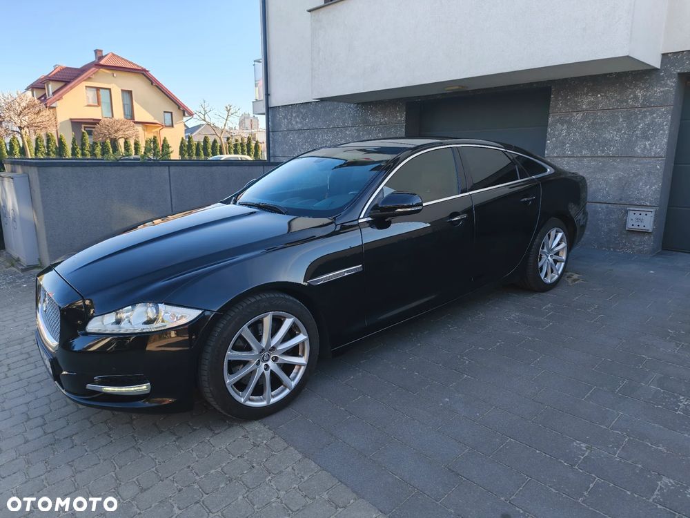 Jaguar XJ 3.0 D V6 Portfolio - 3
