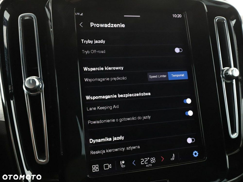 Volvo XC 40 B3 B DKG Core - 26