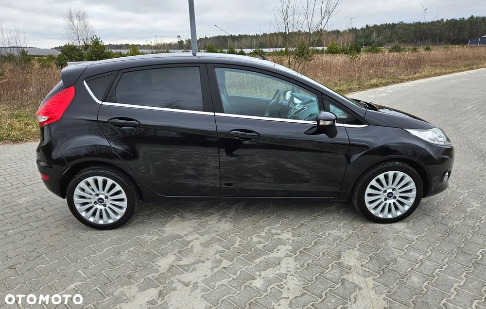 Ford Fiesta 1.4 Titanium - 12