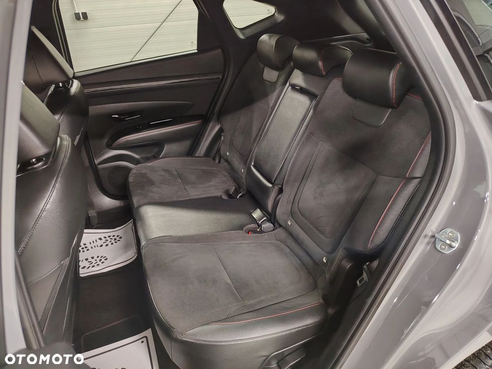 Hyundai Tucson - 24