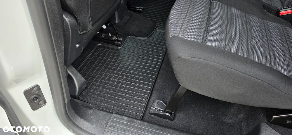 Opel Combo XL 1.5 CDTI Edition S&S - 27