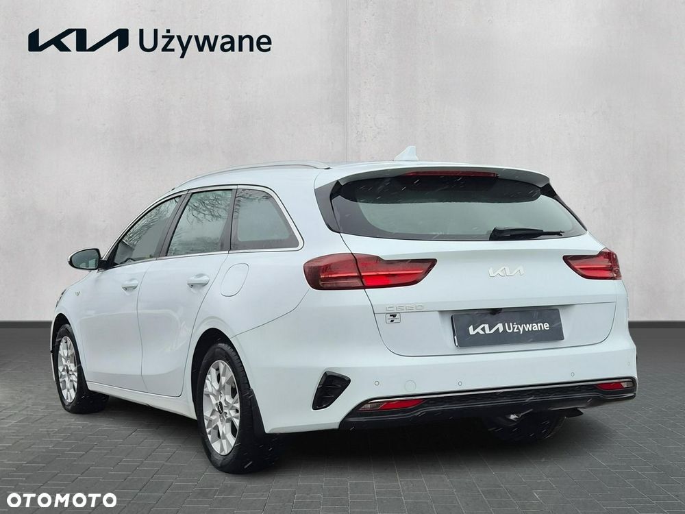 Kia Ceed 1.5 T-GDI M - 4