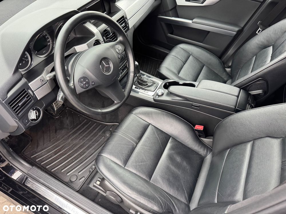 Mercedes-Benz GLK 220 CDI 4Matic (BlueEFFICIENCY) 7G-TRONIC - 27