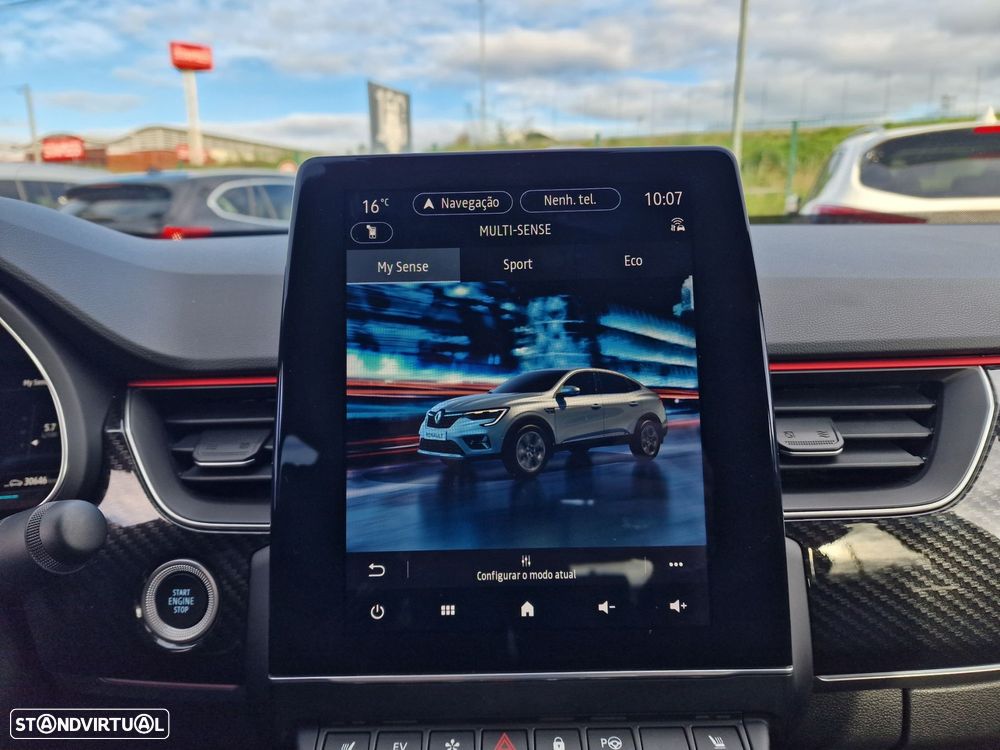 Renault Arkana 1.6 E-Tech R.S.Line - 40