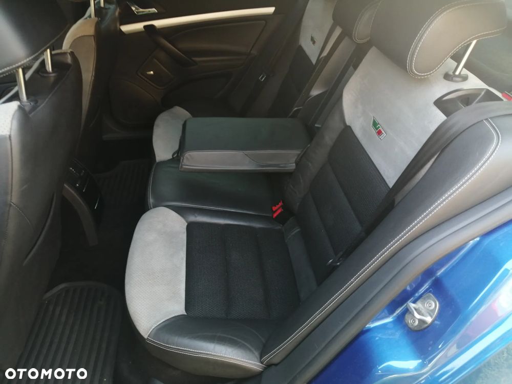 Skoda Octavia 2.0 TDI RS - 8