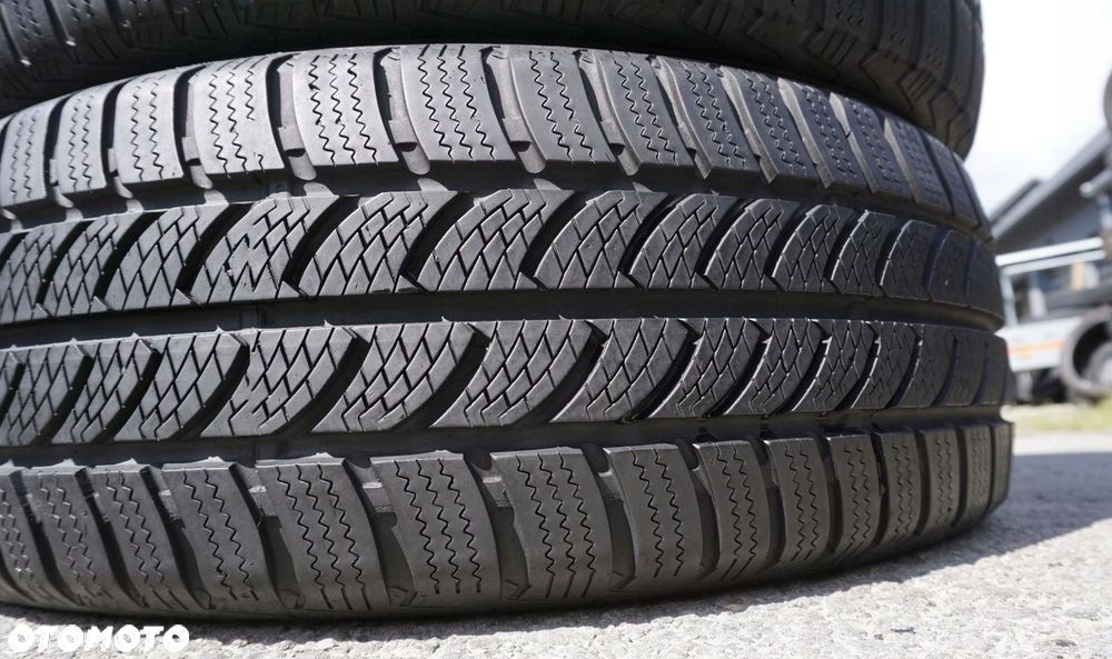 4x Continental VancoWinter 2 225/55R17C 109T Z267 - 8