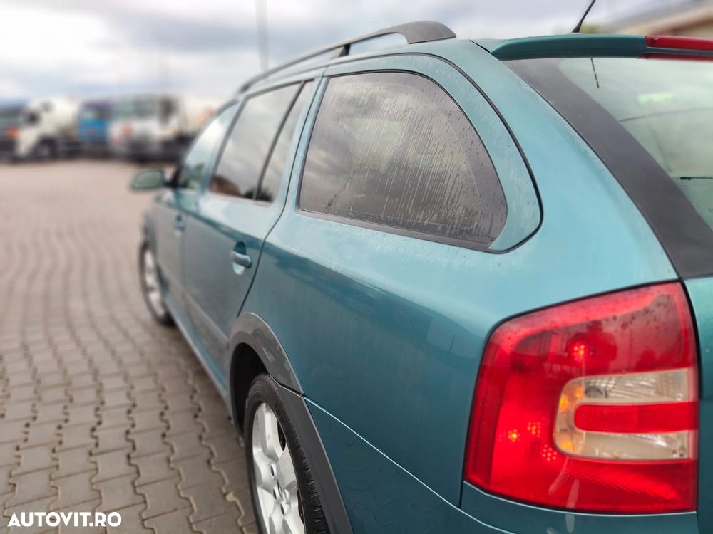 Skoda Octavia 2.0 TDI Ambiente 4x4 - 3