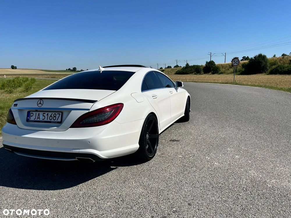 Mercedes-Benz CLS 500 4Matic BlueEFFICIENCY 7G-TRONIC - 11