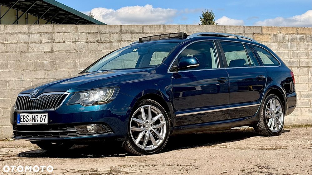 Skoda Superb 2.0 TDI DSG Exclusive - 3