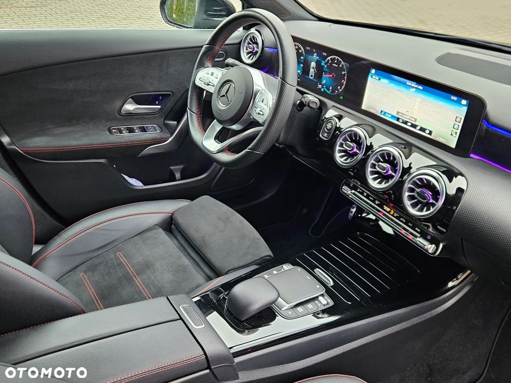 Mercedes-Benz Klasa A 200 AMG Line 7G-DCT - 7