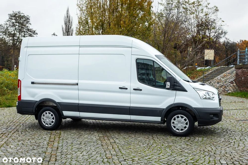 Ford Transit - 13