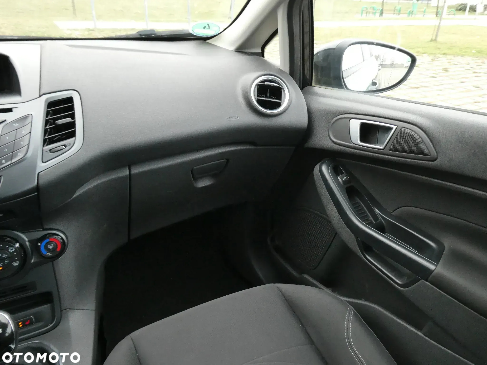 Ford Fiesta 1.25 SYNC Edition - 17
