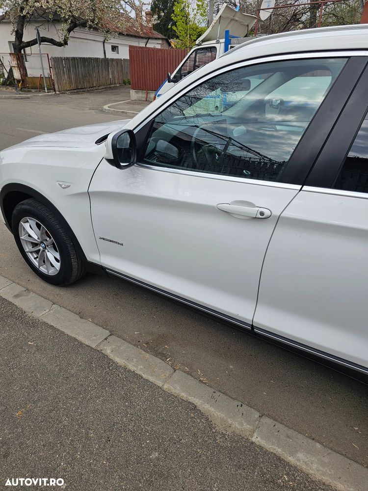 BMW X3 xDrive2.0d - 11