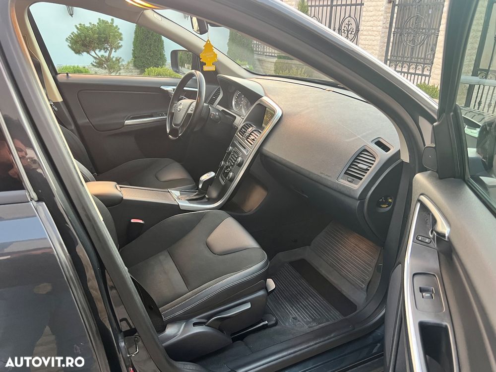 Volvo XC 60 - 10
