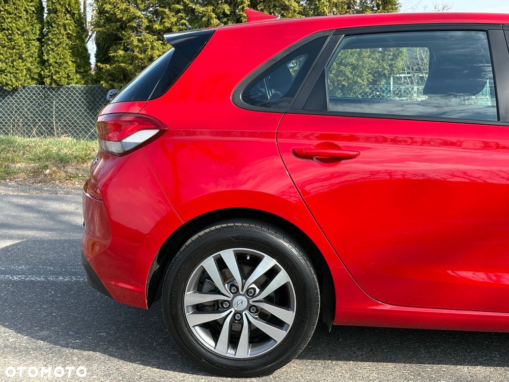 Hyundai i30 1.6 CRDi Premium DCT - 11