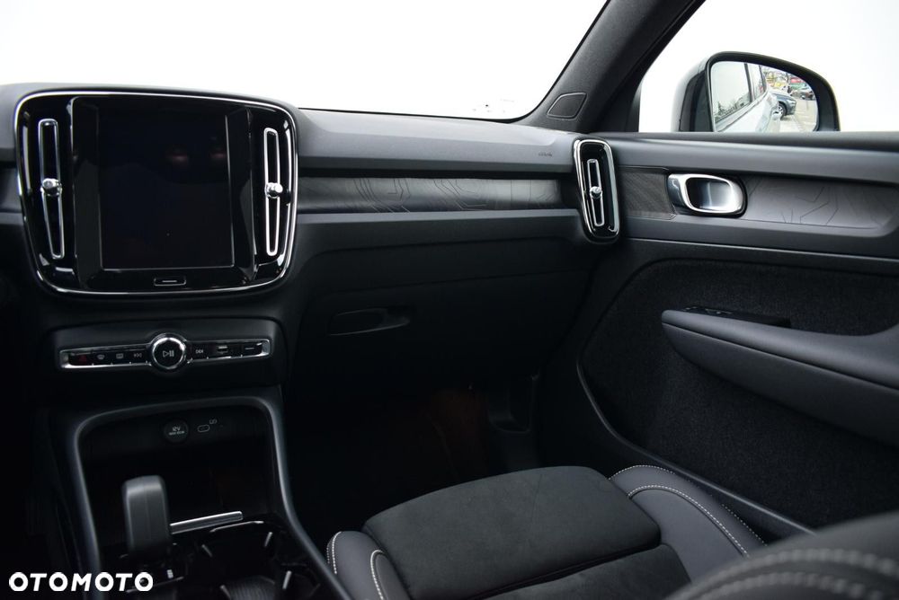 Volvo C40 - 16
