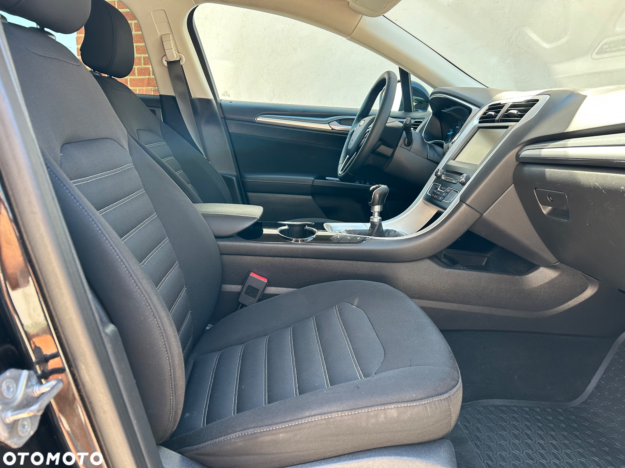 Ford Mondeo 2.0 TDCi ECOnetic Start-Stopp Business Edition - 15