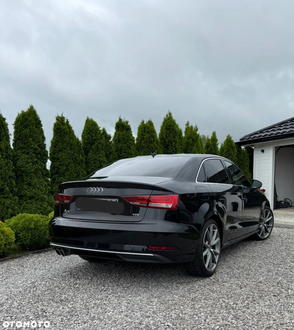 Audi A3 2.0 TDI Ambition S tronic - 15