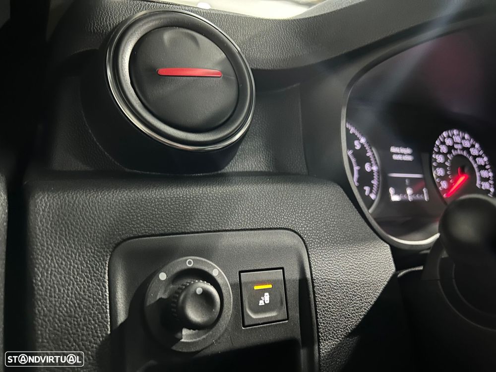 Dacia Duster 1.3 TCe SL Adventure - 35