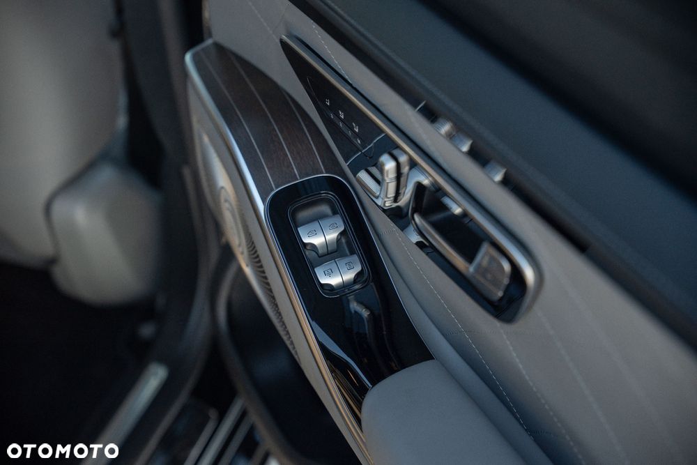 Mercedes-Benz Klasa S - 21