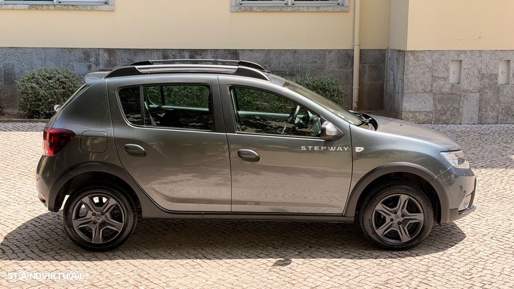 Dacia Sandero 0.9 TCe Stepway - 5