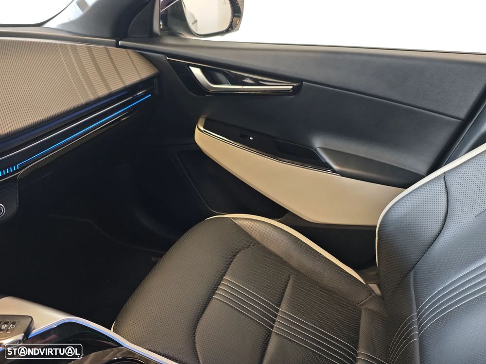 Kia EV6 77.4 kWh GT+SRF AWD - 37