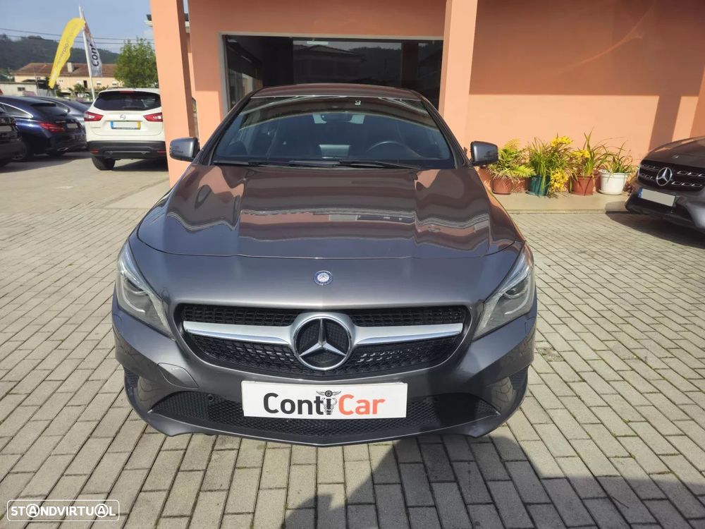 Mercedes-Benz CLA 200 d Shooting Brake Urban - 2