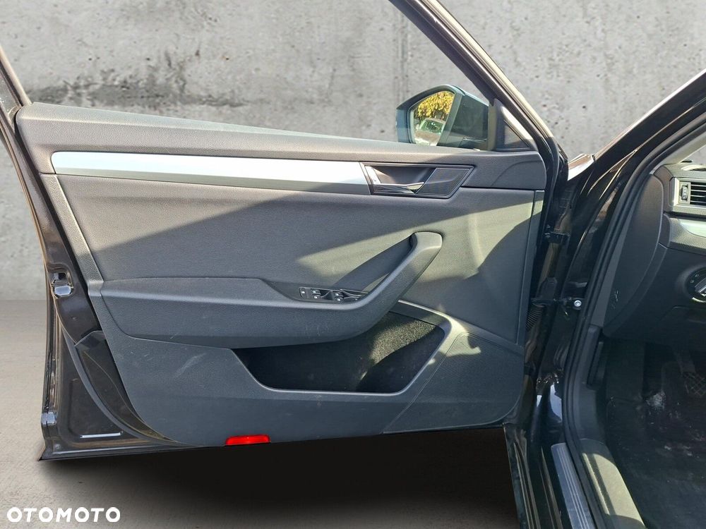 Skoda Superb 1.8 TSI Ambition - 12