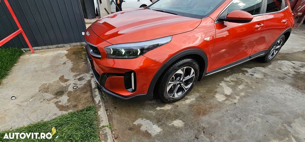 Kia XCeed 1.5 T-GDI 7DCT City - 1