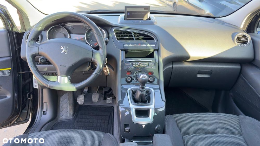 Peugeot 5008 HDI FAP 110 Allure - 23