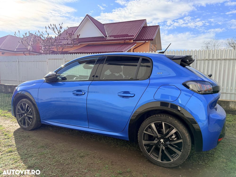 Peugeot 208 1.2 L PureTech STT EAT8 GT Pack - 3