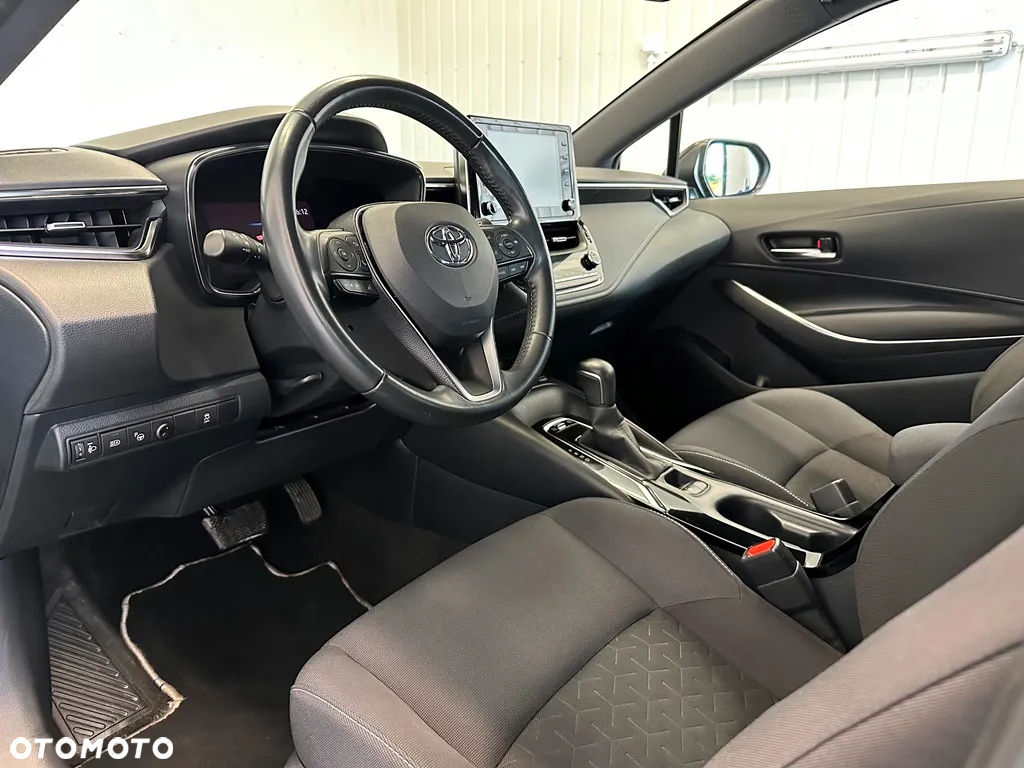 Toyota Corolla 2.0 Hybrid Comfort - 15