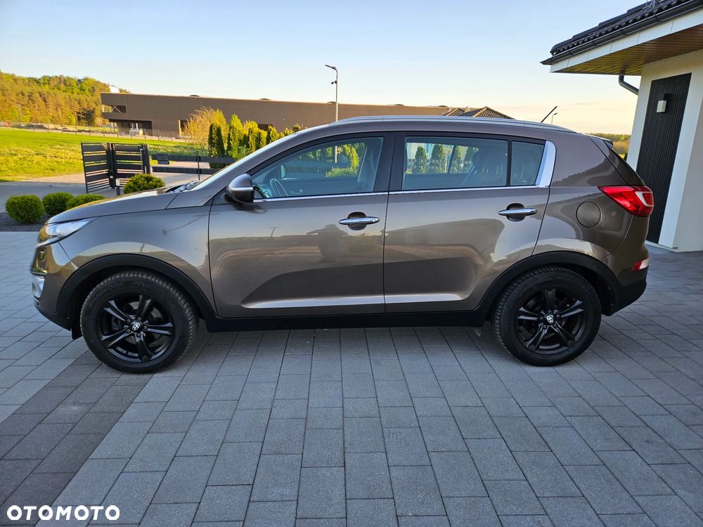 Kia Sportage 2.0 CRDI 4WD Fifa World Cup Edition - 3