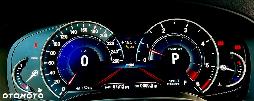 BMW Seria 5 520d xDrive M Sport Edition - 11