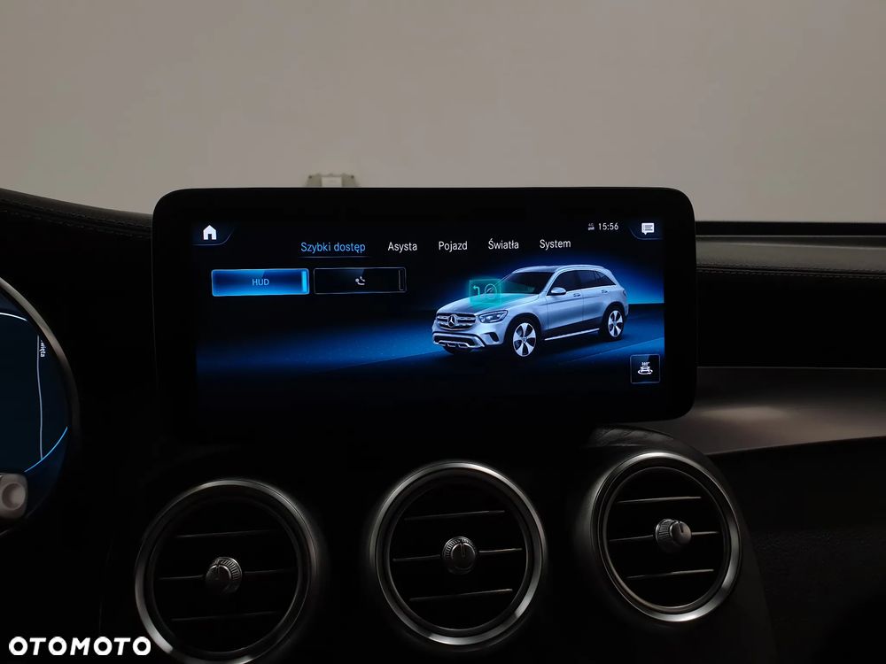 Mercedes-Benz GLC 300 de 4Matic 9G-TRONIC AMG Line Plus - 23