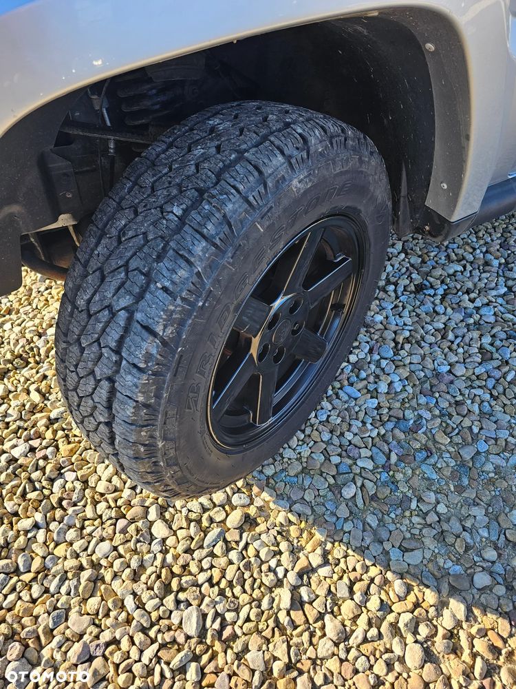 Jeep Cherokee - 11
