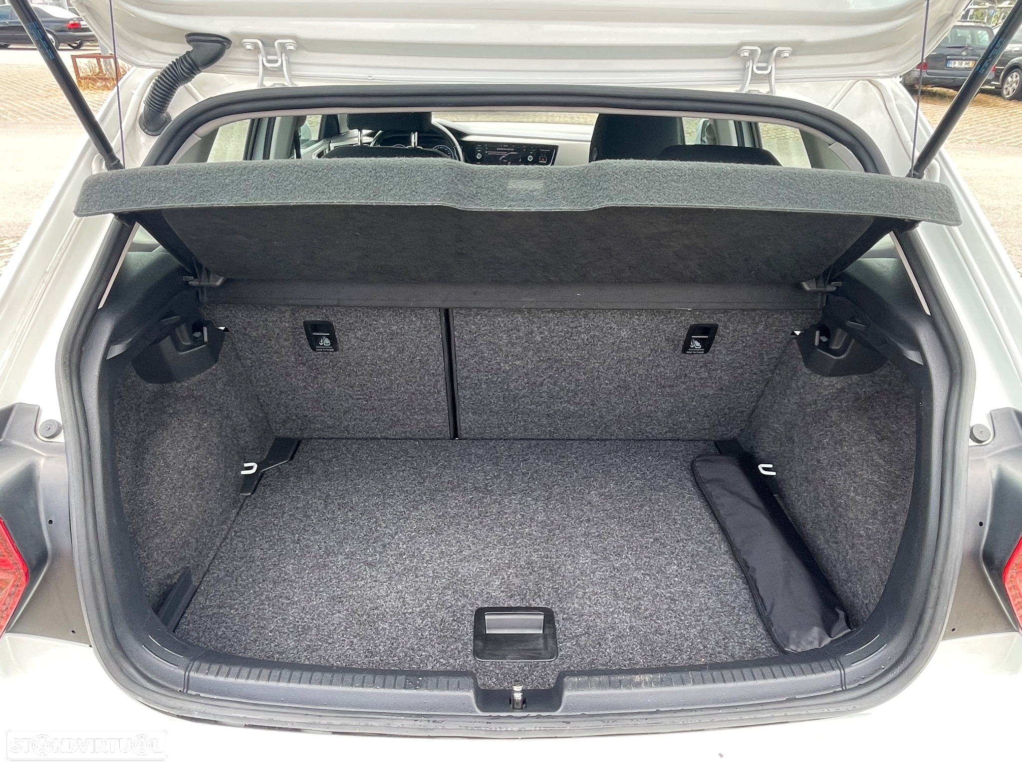 VW Polo 1.0 Comfortline - 14