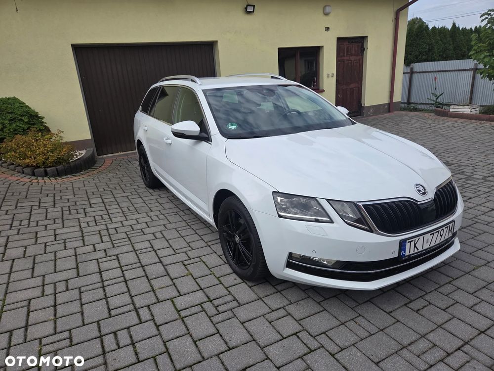 Skoda Octavia - 2