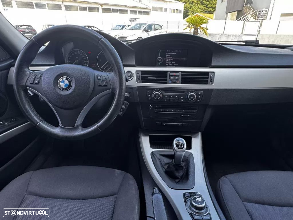 BMW 318 d DPF Touring Edition Sport - 20