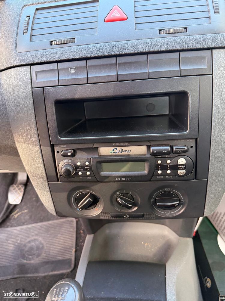 Skoda Fabia Break 1.4 Comfort - 8