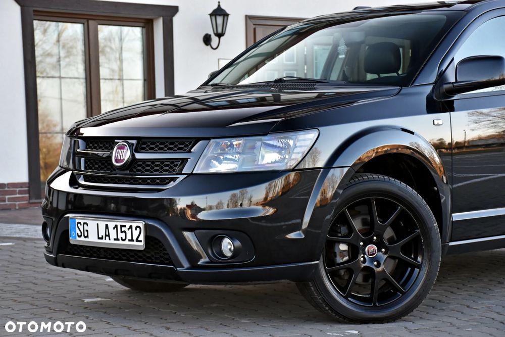 Fiat Freemont 2.0 Multijet 16V DPF Automatik Allrad Black Code - 12