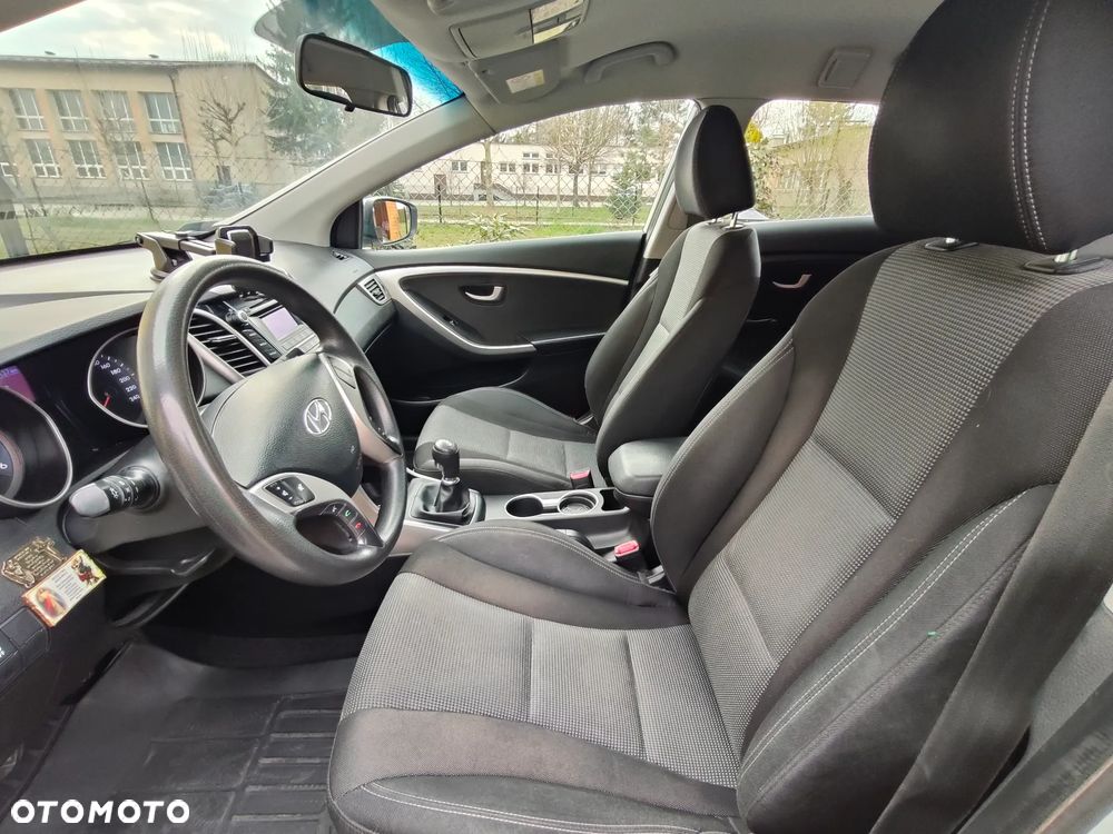 Hyundai i30 1.6 CRDi BlueDrive Classic - 6