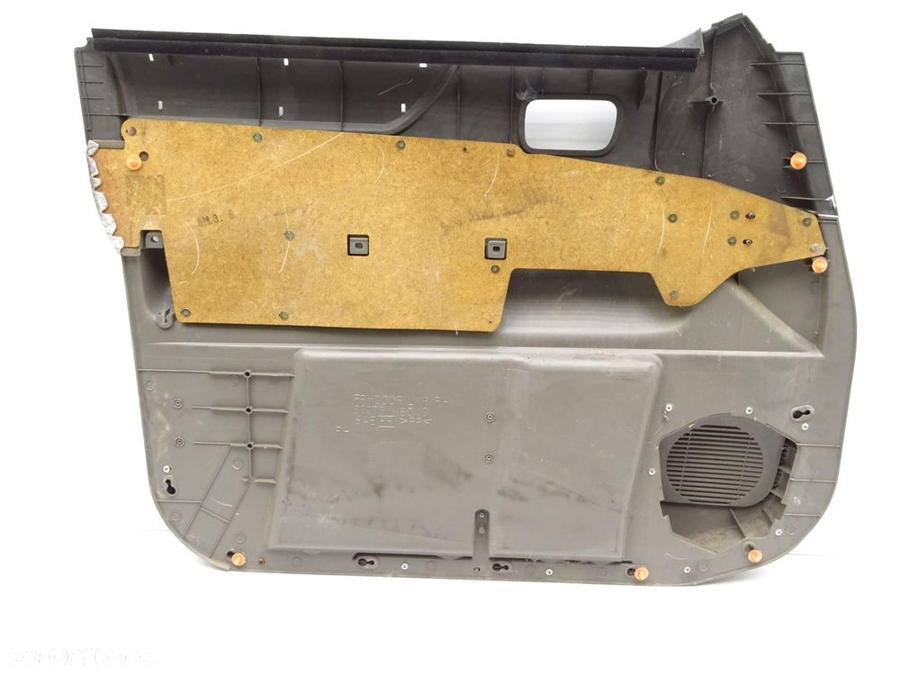 Boczek drzwi prawy przód przedni prawa 80976vb010 nissan patrol gr y61 - 4