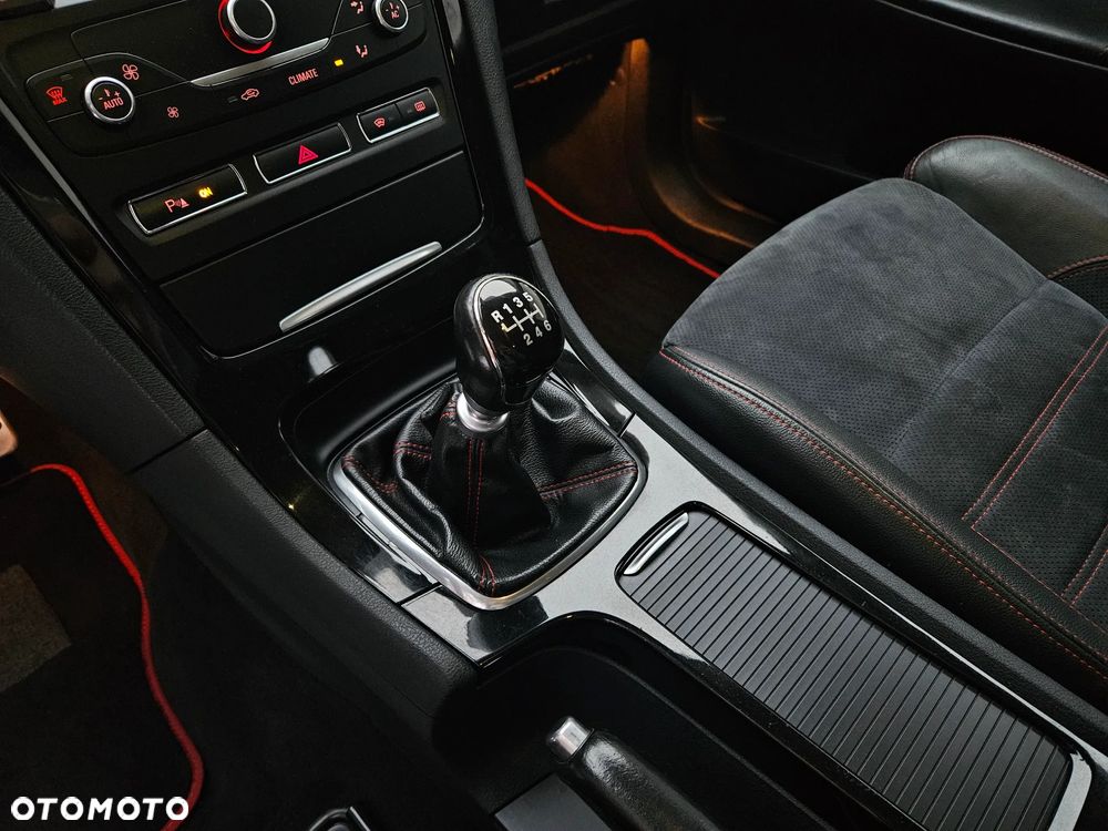 Ford Mondeo 2.0 TDCi Titanium S - 26