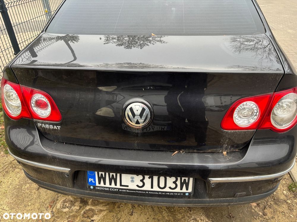 Volkswagen Passat 2.0 FSI Comfortline - 3