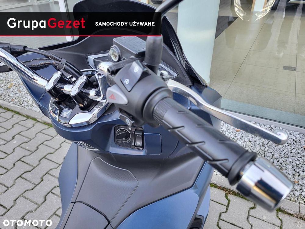 Honda PCX - 11