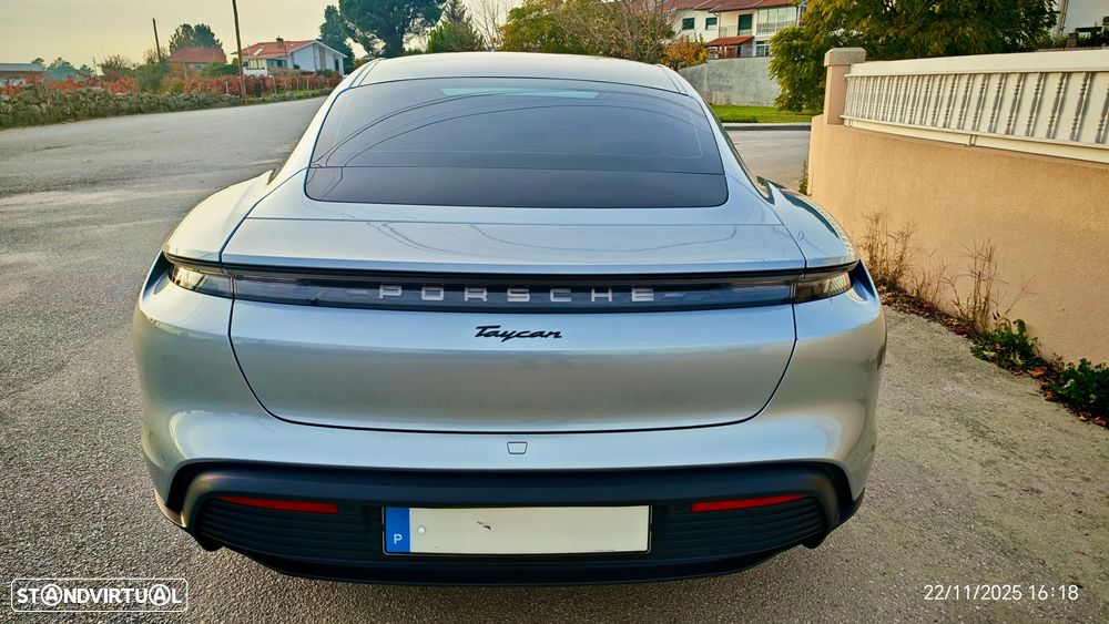 Porsche Taycan Standard - 22