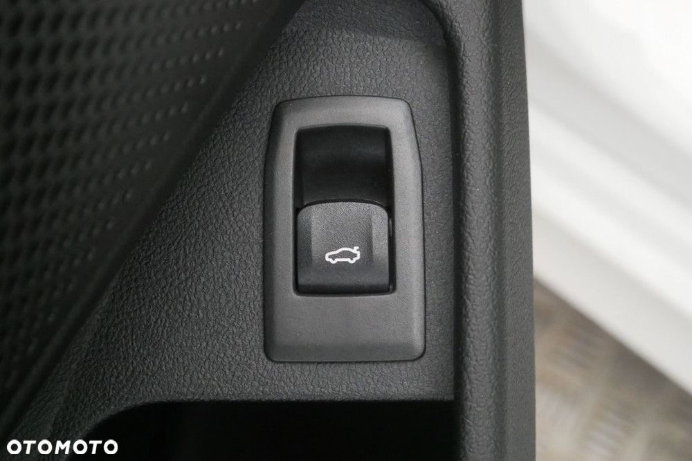 BMW Seria 3 - 19
