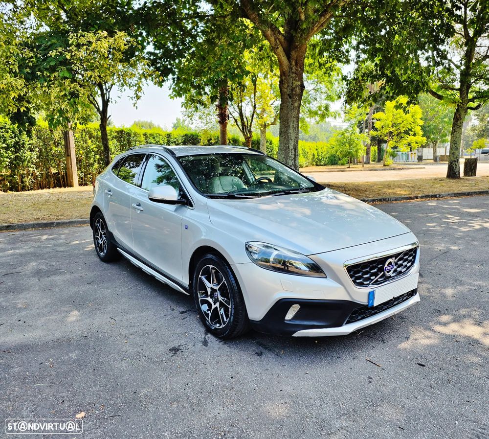 Volvo V40 2.0 D2 Volvo Ocean Race Geartronic - 16